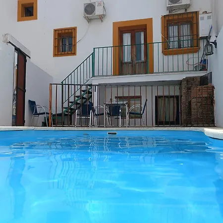 El Oasis De Castil Holiday home *